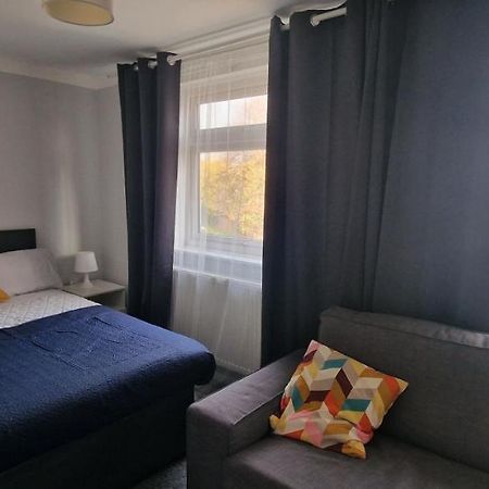 Cade Castle - Tulse Hill Appartement Londen Buitenkant foto