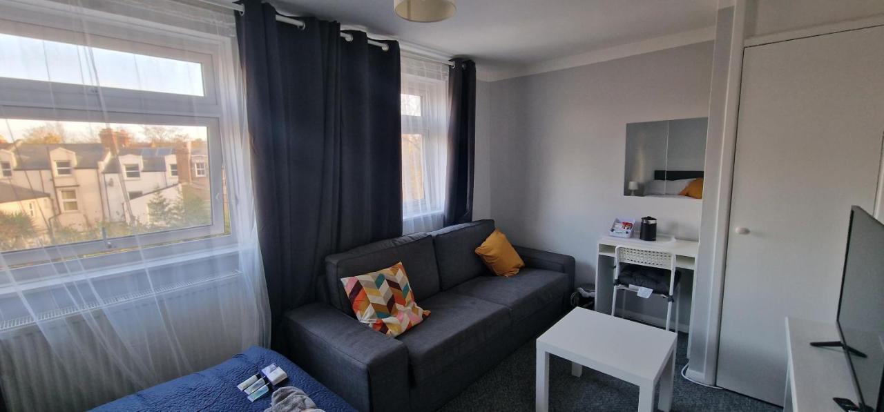 Cade Castle - Tulse Hill Appartement Londen Buitenkant foto
