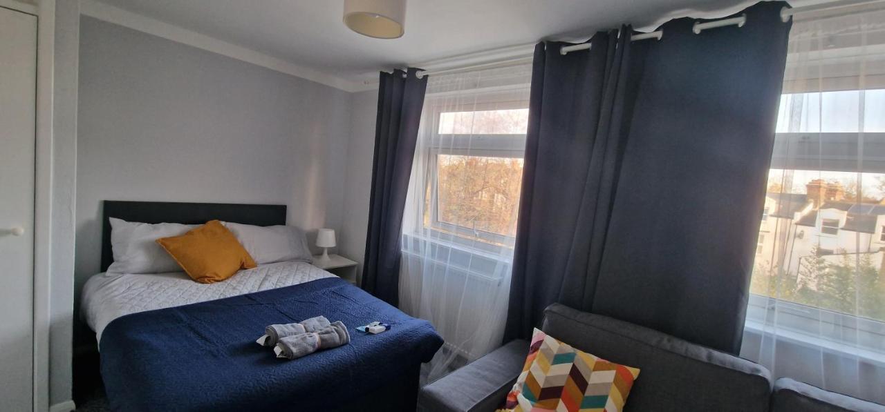 Cade Castle - Tulse Hill Appartement Londen Buitenkant foto